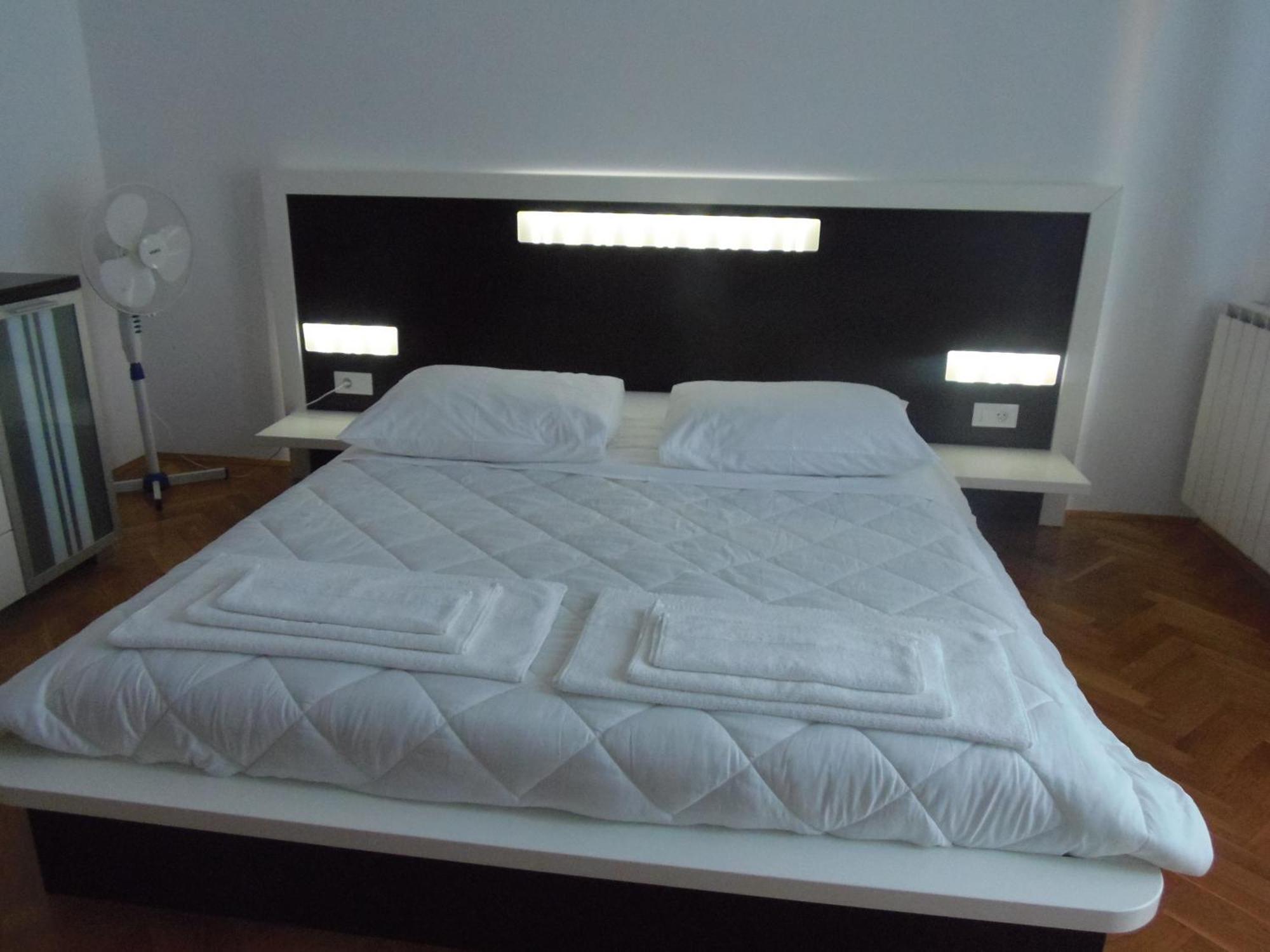Apartments Palma Sibenik Ngoại thất bức ảnh